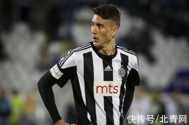 季展现出了 季展现出了