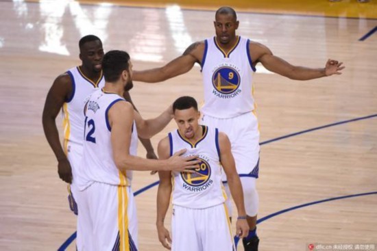 国王成为可 国王成为可