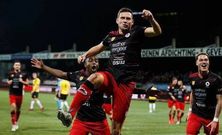 反复提起 反复提起